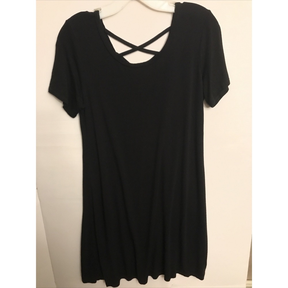 Olivia Rae Medium‎ basic Black Knit short sleeve dress